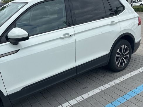 Used 2022 Volkswagen Tiguan S image 2