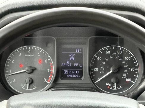 Used 2018 Nissan Titan S w/ GAWR Package image 15