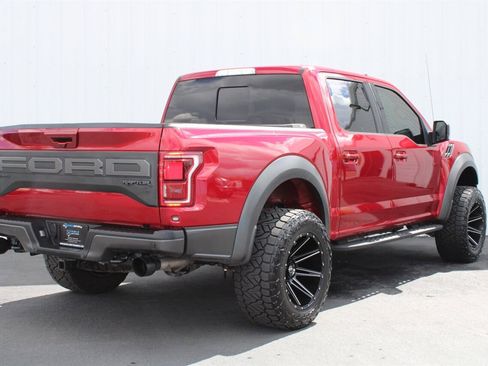 Used 2019 Ford F150 Raptor w/ Equipment Group 802A Luxury image 4