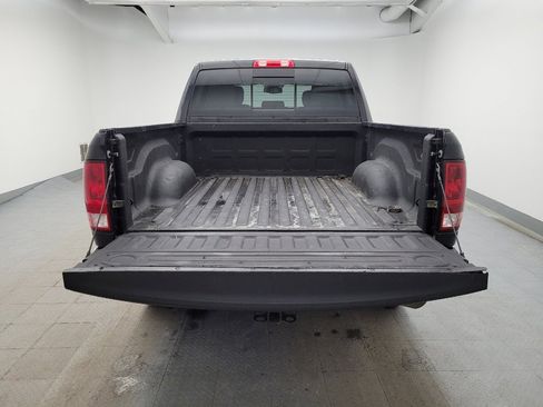 Used 2018 RAM 1500 Big Horn image 29