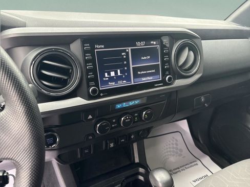 Used 2021 Toyota Tacoma TRD Sport image 12