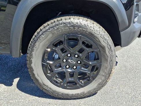 New 2026 Chevrolet Colorado Trail Boss w/ Off-Road Front Bumper Package image 6