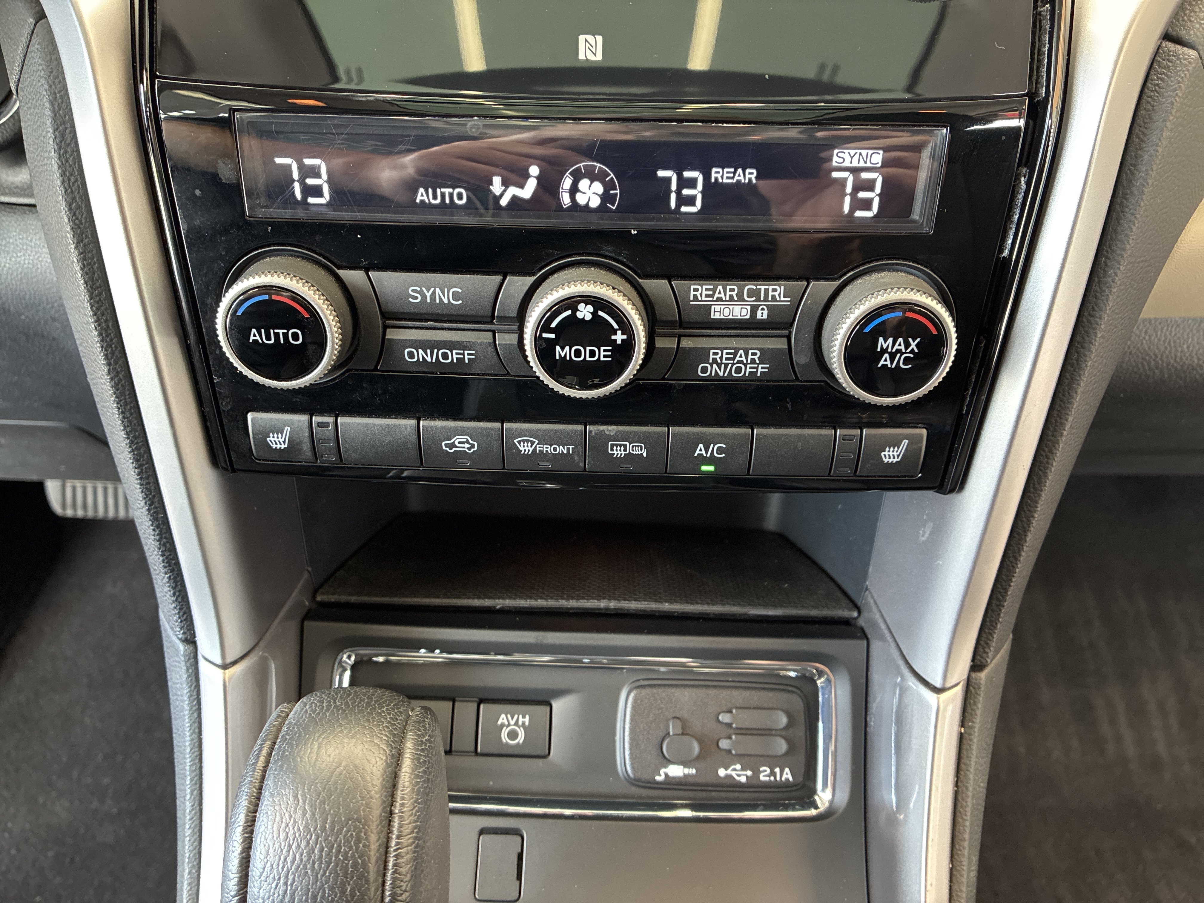 Used 2019 Subaru Ascent Limited AWD/4WD image 29