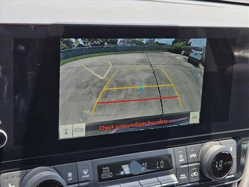Used 2025 Toyota Grand Highlander FWD image 10