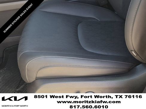 New 2026 Kia Carnival EX FWD image 18