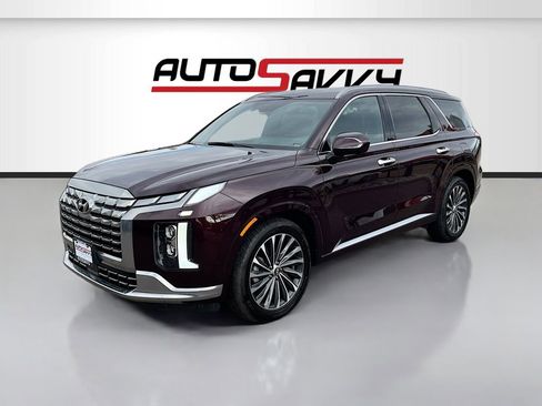 Used 2023 Hyundai Palisade Calligraphy w/ Cargo Package image 3