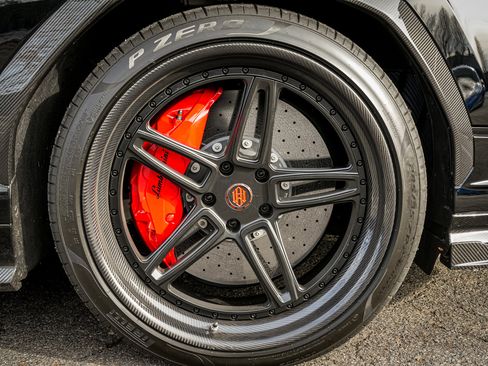 Used 2024 Lamborghini Urus Performante image 10