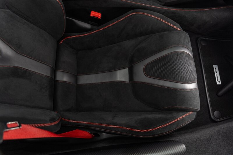 Used 2024 McLaren 750S Spider RWD image 67