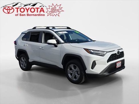 Certified 2022 Toyota RAV4 XLE w/ Convenience Package FWD image 7