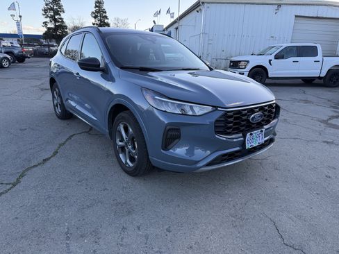 Certified 2023 Ford Escape ST-Line image 7