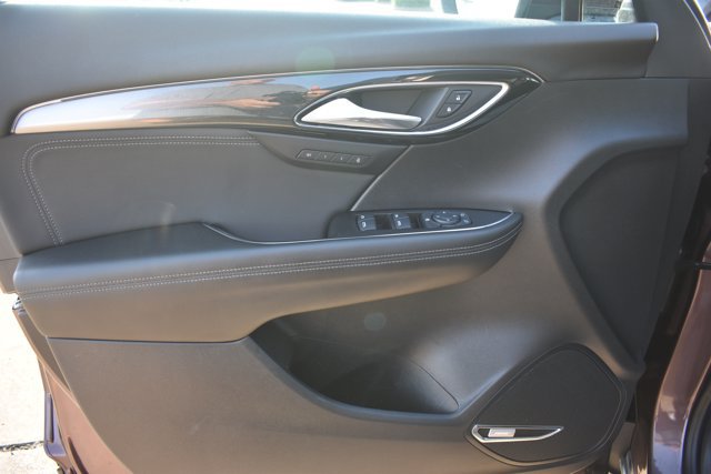 Used 2024 Buick Envision Preferred AWD/4WD image 12