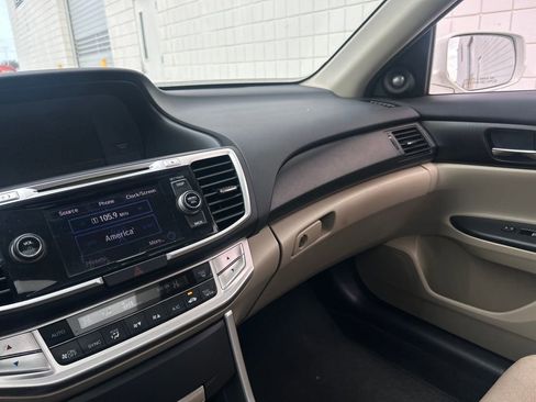 Used 2014 Honda Accord EX-L image 16