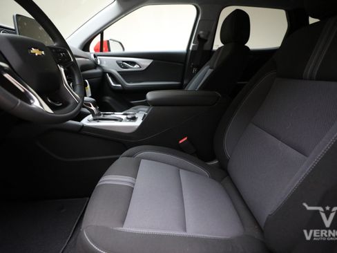 New 2026 Chevrolet Blazer LT FWD image 10