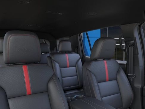 New 2026 Chevrolet Traverse RS w/ LPO, Floor Liner Package AWD/4WD image 25