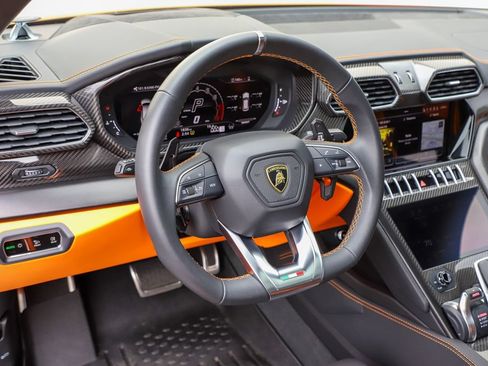 Used 2024 Lamborghini Urus S AWD/4WD image 27