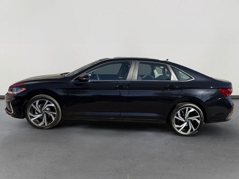 New 2026 Volkswagen Jetta SEL image 3