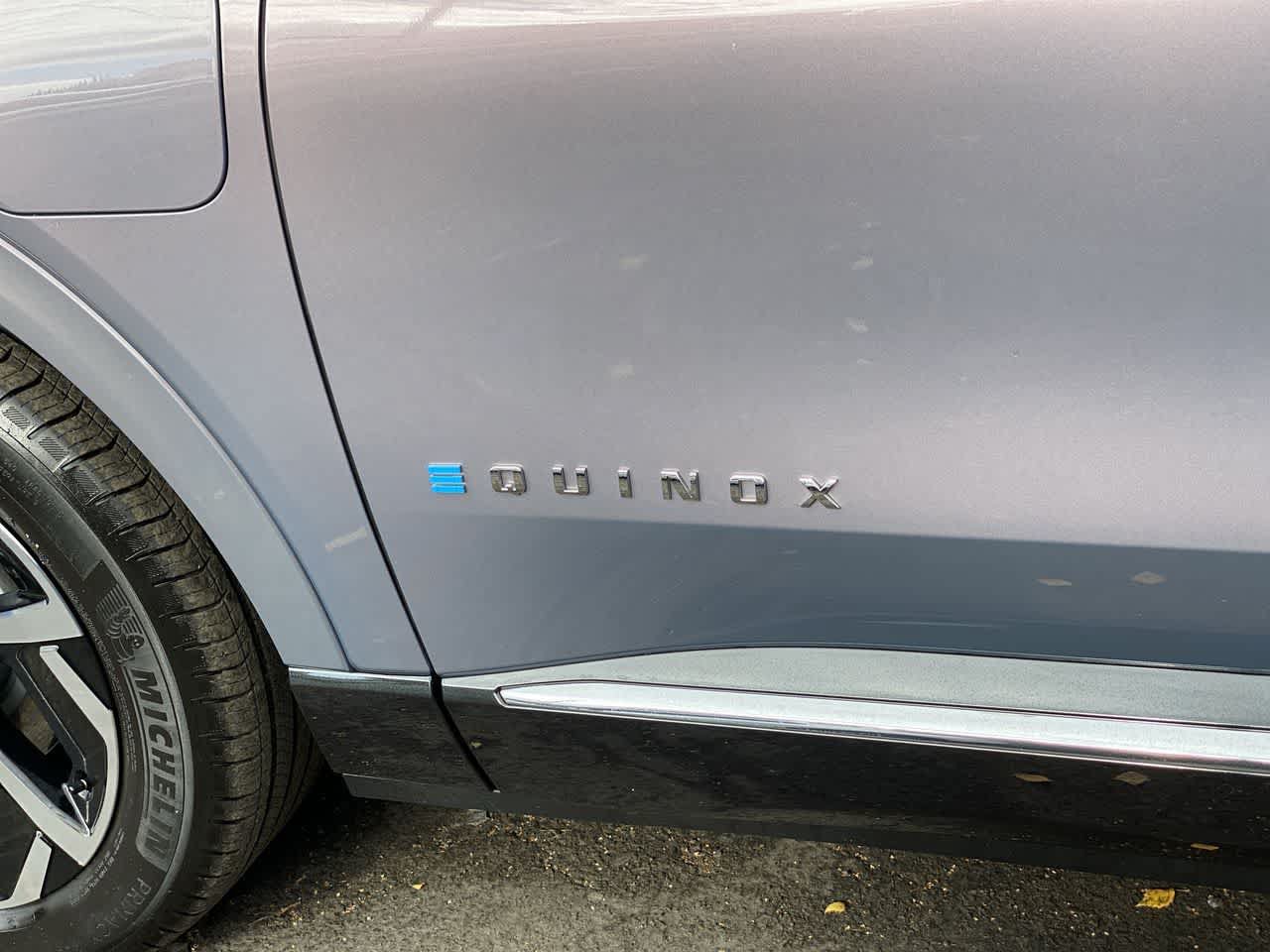 Used 2024 Chevrolet Equinox EV LT AWD/4WD image 10