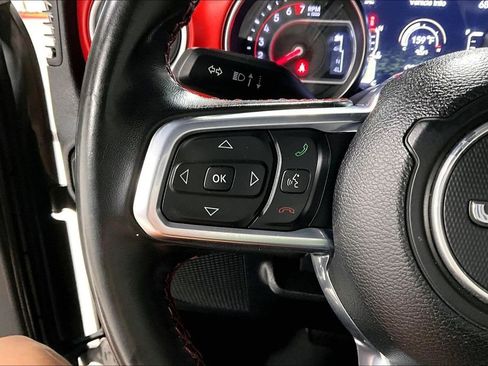 Used 2021 Jeep Wrangler Unlimited Rubicon AWD/4WD image 24