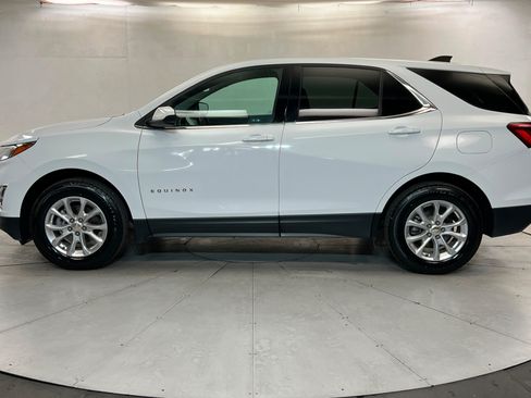 Used 2020 Chevrolet Equinox LT AWD/4WD image 2