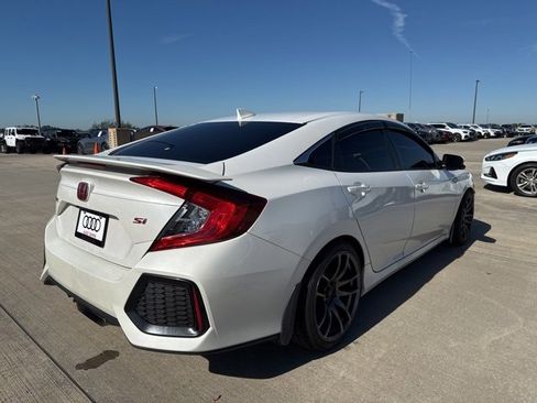 Used 2018 Honda Civic Si image 3