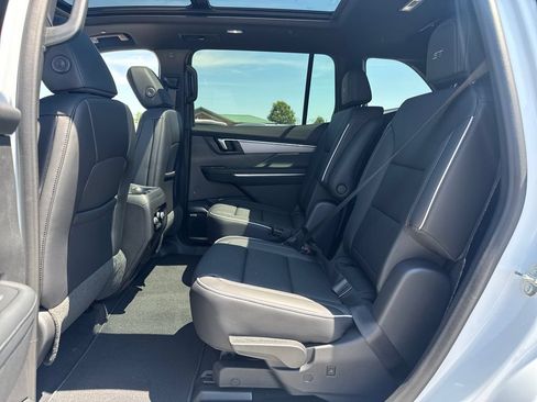 New 2026 Buick Enclave Sport Touring w/ Power Package AWD/4WD image 11