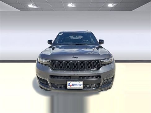 New 2025 Jeep Grand Cherokee L Limited w/ Luxury Tech Group II image 5