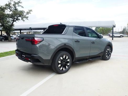 New 2026 Hyundai Santa Cruz SE FWD image 7
