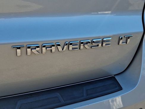 Used 2016 Chevrolet Traverse LT w/ Style and Technology Package image 29