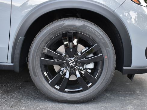 New 2027 Honda HR-V Sport image 10