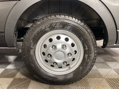 New 2025 Ford Transit 350 XL image 21