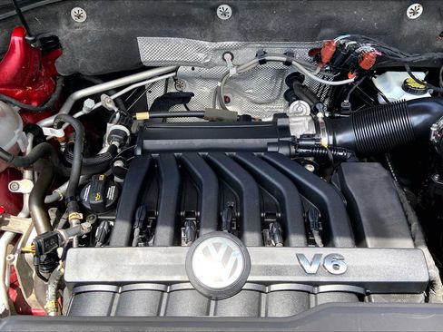 Used 2018 Volkswagen Atlas SEL AWD/4WD image 29