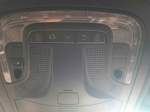 Used 2023 Mercedes-Benz Sprinter 2500 image 30