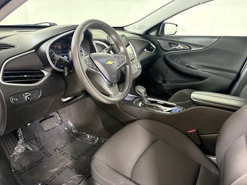 Used 2023 Chevrolet Malibu LT FWD image 26