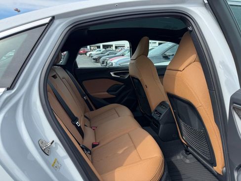 Used 2025 Audi A5 2.0T Premium Plus w/ Premium Plus AWD/4WD image 5