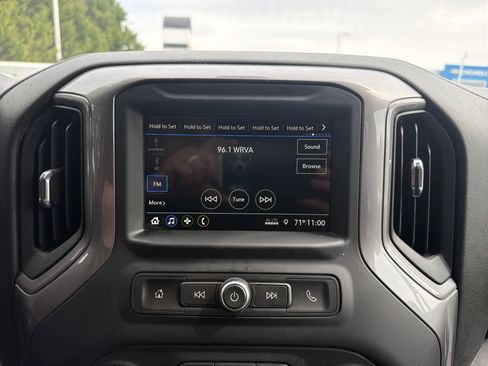 Used 2019 Chevrolet Silverado 1500 Custom Trail Boss w/ Custom Convenience Package image 22