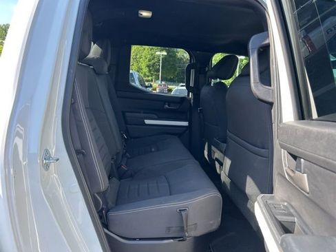 Used 2024 Toyota Tacoma TRD Off-Road AWD/4WD image 19