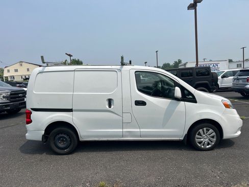 Used 2021 Nissan NV200 SV FWD image 4