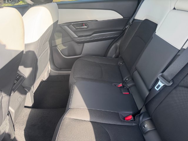 New 2026 MAZDA CX-5 Preferred AWD/4WD image 17