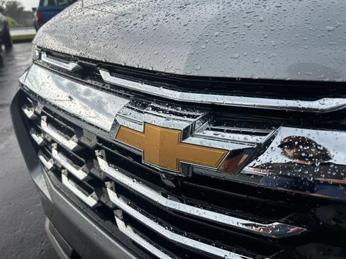 Used 2026 Chevrolet Equinox LT AWD/4WD image 10