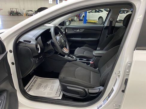 Used 2021 Kia Forte LXS image 24