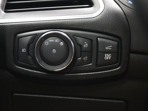 Used 2022 Ford Edge ST w/ Cargo Accessory Package image 40