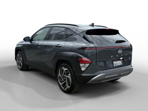 Used 2026 Hyundai Kona SEL Premium FWD image 3