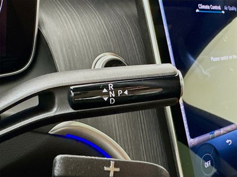 Certified 2026 Mercedes-Benz GLC 300 4MATIC image 18