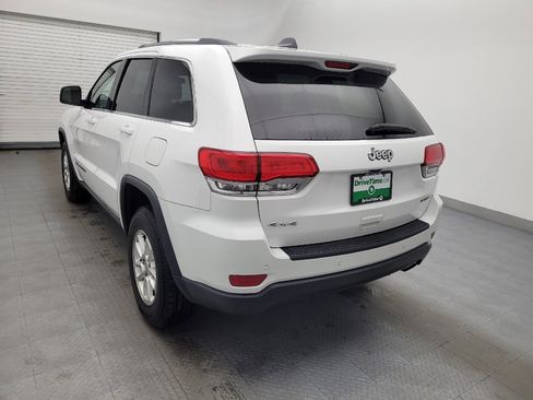 Used 2018 Jeep Grand Cherokee Laredo image 5