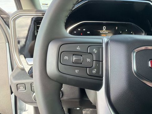 New 2026 GMC Sierra 2500 SLT w/ SLT Premium Package image 29