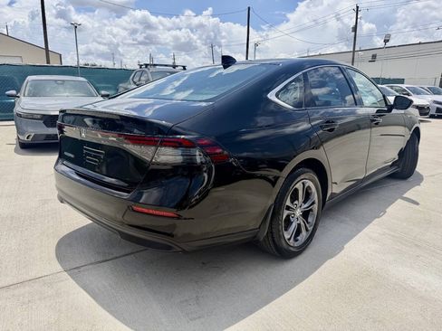 Used 2023 Honda Accord EX image 3