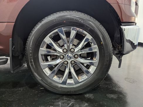 Used 2016 Ford F150 Lariat w/ Equipment Group 501A Mid image 6