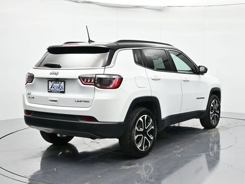 Used 2024 Jeep Compass Limited image 5