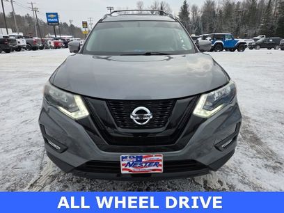 Used 2017 Nissan Rogue SV