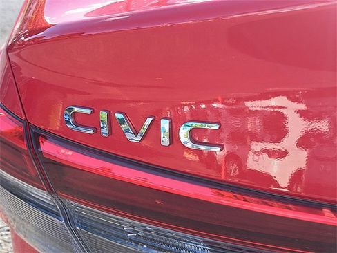 Certified 2024 Honda Civic Sport image 7